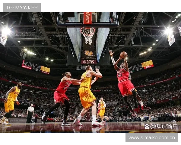 以NBA职业联赛为核心解读全球篮球运动发展新趋势与竞技文化融合